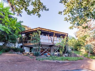 Casa en Venta en Lo Curro. Via Roja