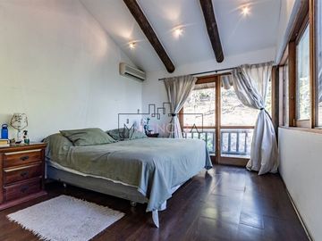 Casa en Venta en Lo Curro. Via Roja