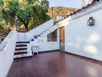 Casa en Venta en Lo Curro. Via Roja