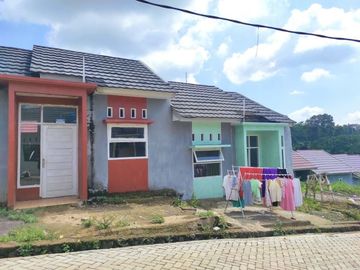 Rumah siap huni di deket pasar tamin
