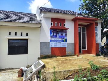 Rumah siap huni di deket pasar tamin