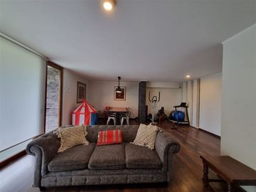 Maravilloso Triplex de 3 Dorm con Jardin, Sector Quinchamali