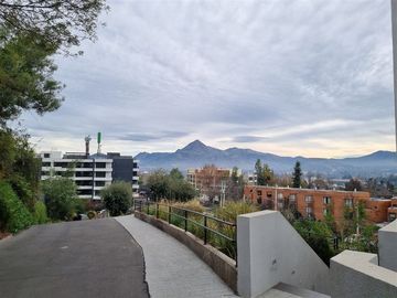 Maravilloso Triplex de 3 Dorm con Jardin, Sector Quinchamali