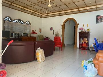 Rumah Jalan Sekolah (depan Lotte Grosir - Gatot Subroto) Medan