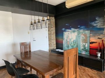 Condominium for Sale 1 Bedroom: 1BR Flat Condo for Sale in The Manansala Tower Rockwell Center Makati City
