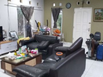 Dijual Cepat Rumah Villa Melati Mas Blok H Tangerang Selatan Lokasi Strategis Murah