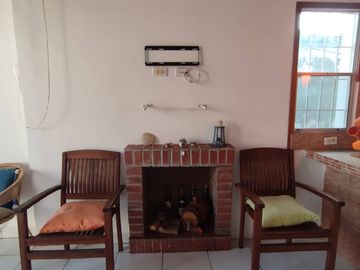 SE VENDE VILLA AMOBLADA EN URB. PRIVADA EN PUNTA CARNERO (K.A)