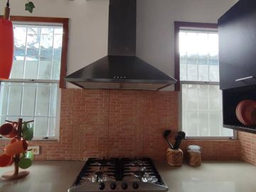 SE VENDE VILLA AMOBLADA EN URB. PRIVADA EN PUNTA CARNERO (K.A)