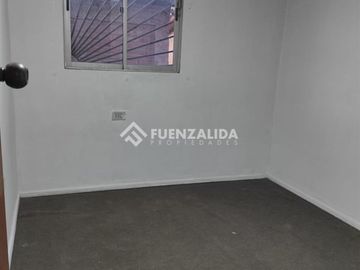 Casa en arriendo de 4 dorm. en Maipú