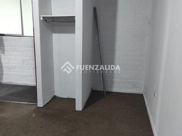 Casa en arriendo de 4 dorm. en Maipú