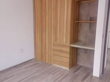 Casa en Venta en Pedregal de Schoenstatt, Diseño de Autor, 4 Recamras, 3.5 Baños