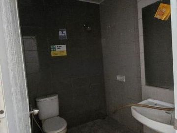 Disewakan Ruko Grand Galaxy , Rapi Siap Pakai di Area Komersil