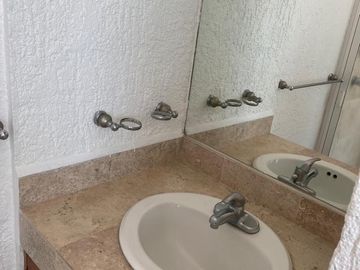 CASA EN VENTA EN PRADO LARGO