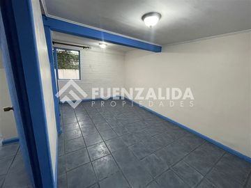 Casa en venta de 3 dorm. en Maipú