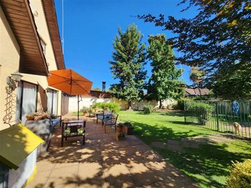 Casa en venta de 4 dorm. en Talca
