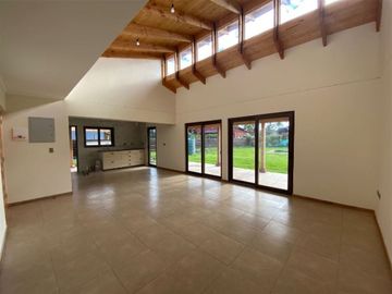 Casa parcela venta 3D/2B gran jardín Carampangue - Talagante
