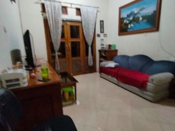 PERLU RENOV Rumah Ligar DKT Cigadung Dago Tubagus Ismail Bandung