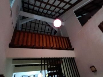 PERLU RENOV Rumah Ligar DKT Cigadung Dago Tubagus Ismail Bandung