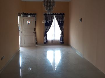 Rumah Luas Nyaman Di Bintara Indah Bekasi Akses Mudah Ke Jakarta