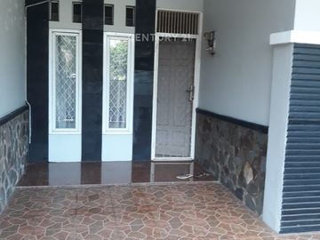 Rumah Luas Nyaman Di Bintara Indah Bekasi Akses Mudah Ke Jakarta
