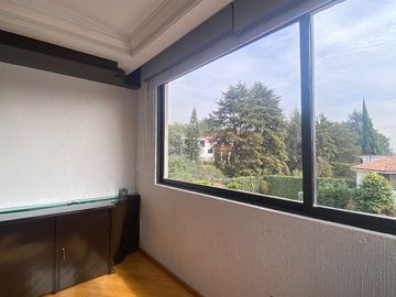 Increíble casa en Parques de la Herradura