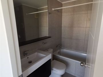 Moderno Home Studio. en Arriendo. P.Reyes.Santiago