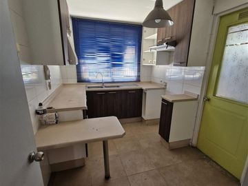 CASA AISLADA EN AV VICTOR TRONCOSO 4D 3B 243 MTS TOTALES