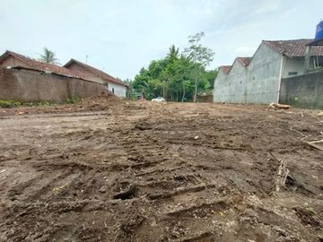 Dekat Jl. Magelang-Jogja, Kavling Strategis, Cocok Untuk Ruko Pun Hunian