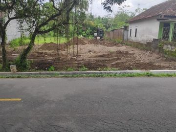 Dekat Jl. Magelang-Jogja, Kavling Strategis, Cocok Untuk Ruko Pun Hunian