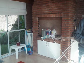 Chalet en venta de tres ambientes en Haedo Norte Excelente ubicacion