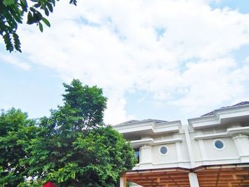 Rumah Rapih Siap Huni Cluster Vernonia @ Summarecon Bekasi Cash/Kpr