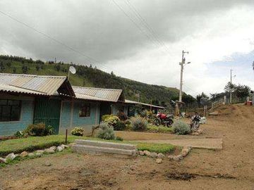 Venta de hacienda en Cayambe, 92 HA