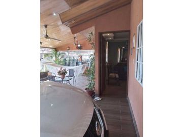 Sea Confiable Alquila con opción a Compra hermosa Casa en San Antonio