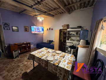 BARRIO LA LOMA -CASA -VENTA-ZONA OESTE-SALTA