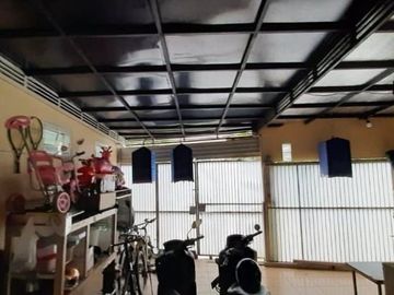 Rumah hook luas Komplek Puri Permata Antapani Bandung Kota