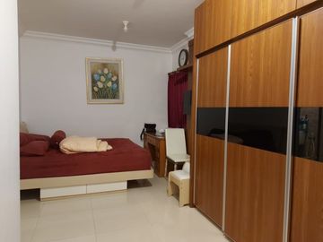 DIJUAL APARTEMEN 4BR FURNIS GALERI CIUMBULEUIT 1 DEKAT UNPAR