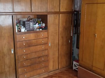 Venta PH/Tipo casa. Balcón y Terraza