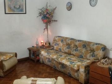 Venta PH/Tipo casa. Balcón y Terraza