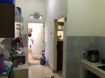 Rumah Jurangmangu Lokasi Strategis Siap Huni