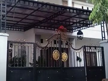 Rumah second 2 lt di cluster 1, 35m di pancoran mas depok