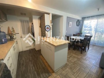 Departamento en venta de 3 dorm. en Talagante 55m2