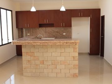 Ayangue Custom Home on 1/4 Acre: Se Vende Casa Cerca del Mar en Ayangue