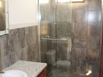 Ayangue Custom Home on 1/4 Acre: Se Vende Casa Cerca del Mar en Ayangue