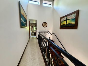 casa en arriendo en loma de las brujas. Cod A776949