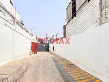 🏢 Venta de Terreno  en Ate Vitarte – ¡Excelente Oportunidad de Inversión! 🏢

📍 Ubicación: Pasaje San Antonio de Umaro – (Cruce con Av. José Carlos M