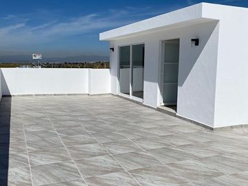 Preciosa Casa en Cañadas del Arroyo, Roff Garden, Jardín, 3 Recamaras, Estudio..