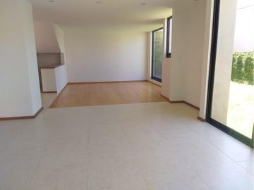 Casa en Venta en Villas de la Corregidora