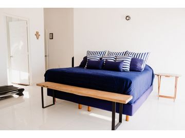 CASA EN VENTA CON VISTA AL LAGO 