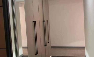 Spacious 4 Bedroom & 4 Bathroom Condo for rent Clark Pampanga