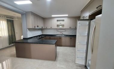 Spacious 4 Bedroom & 4 Bathroom Condo for rent Clark Pampanga